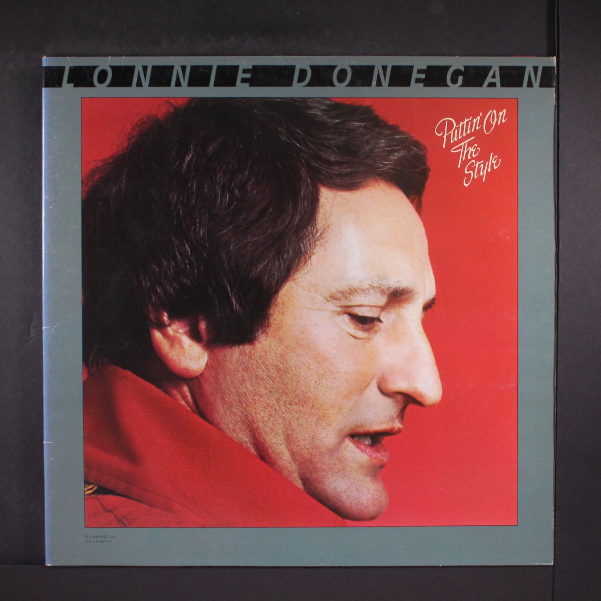 puttin' on the style by LONNIE DONEGAN