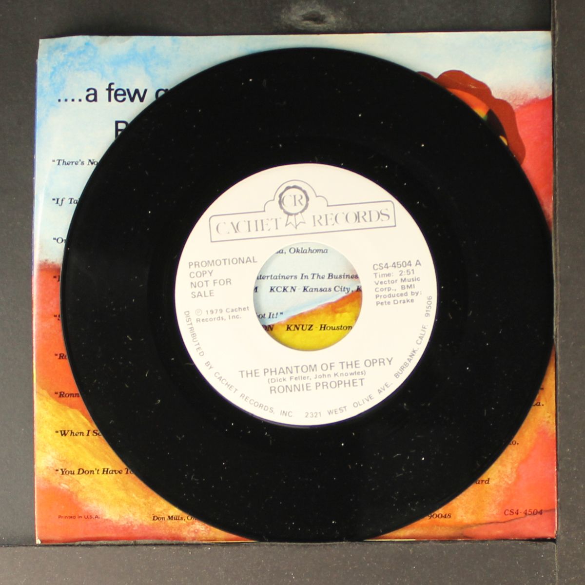 phantom of the opry / livin' and lovin' hondo by RONNIE PROPHET