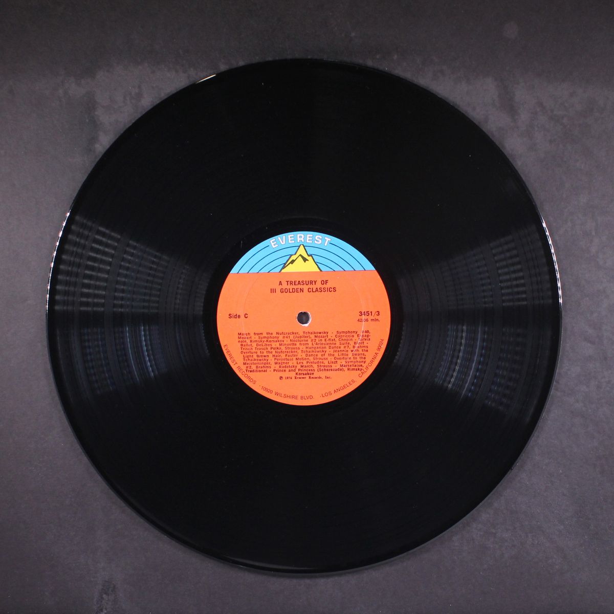 a treasury of 111 golden classics by VARIOUS
