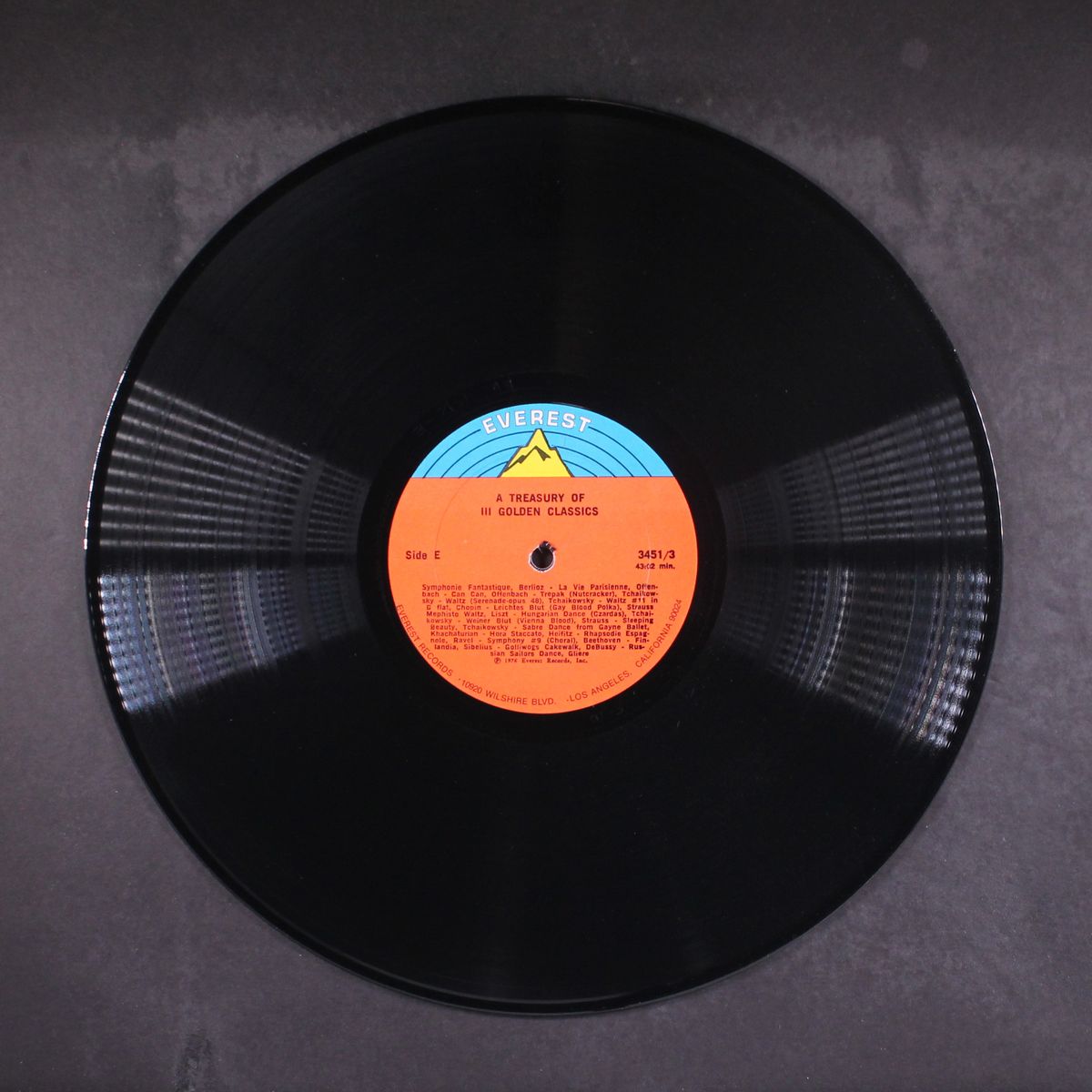 a treasury of 111 golden classics by VARIOUS