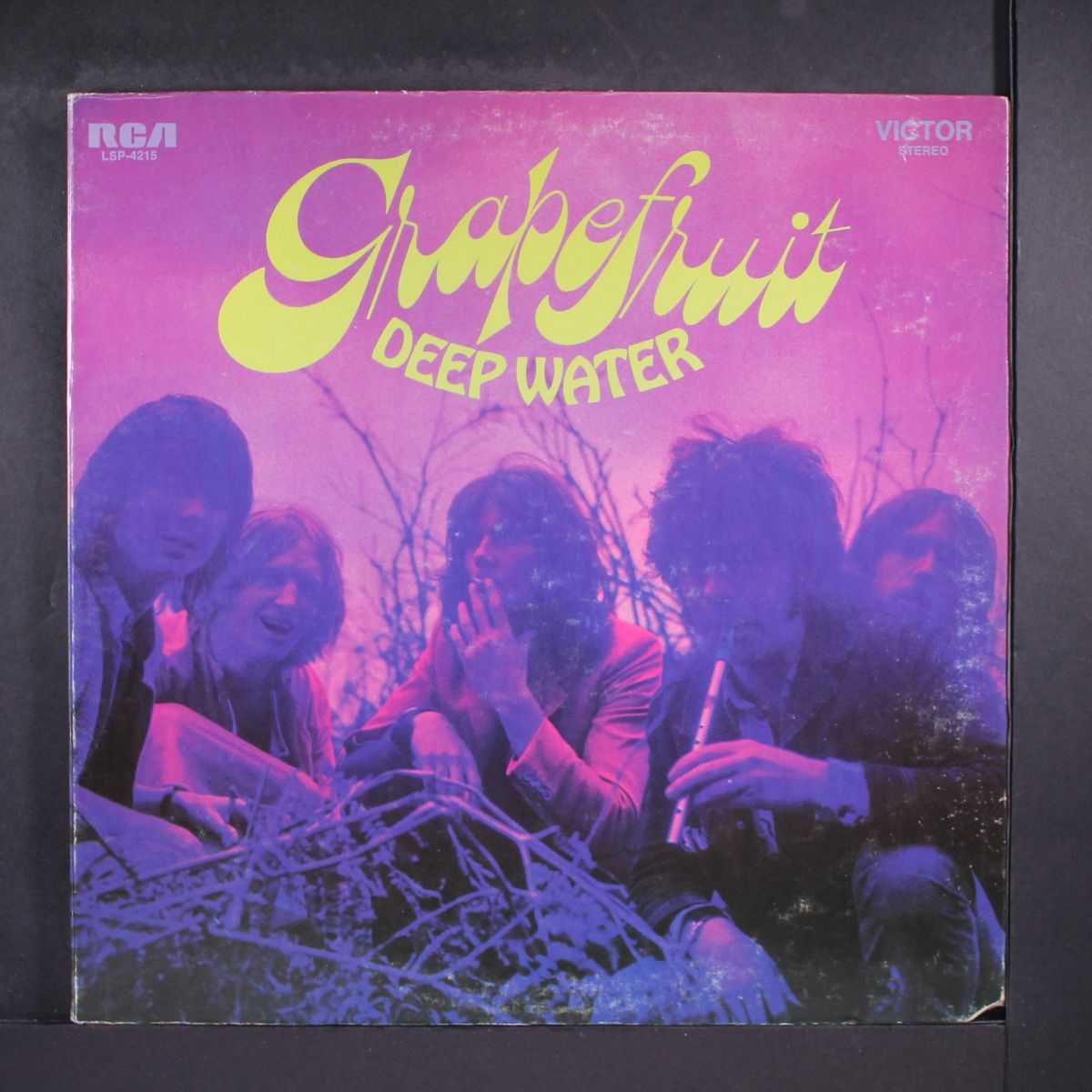 deep water by GRAPEFRUIT