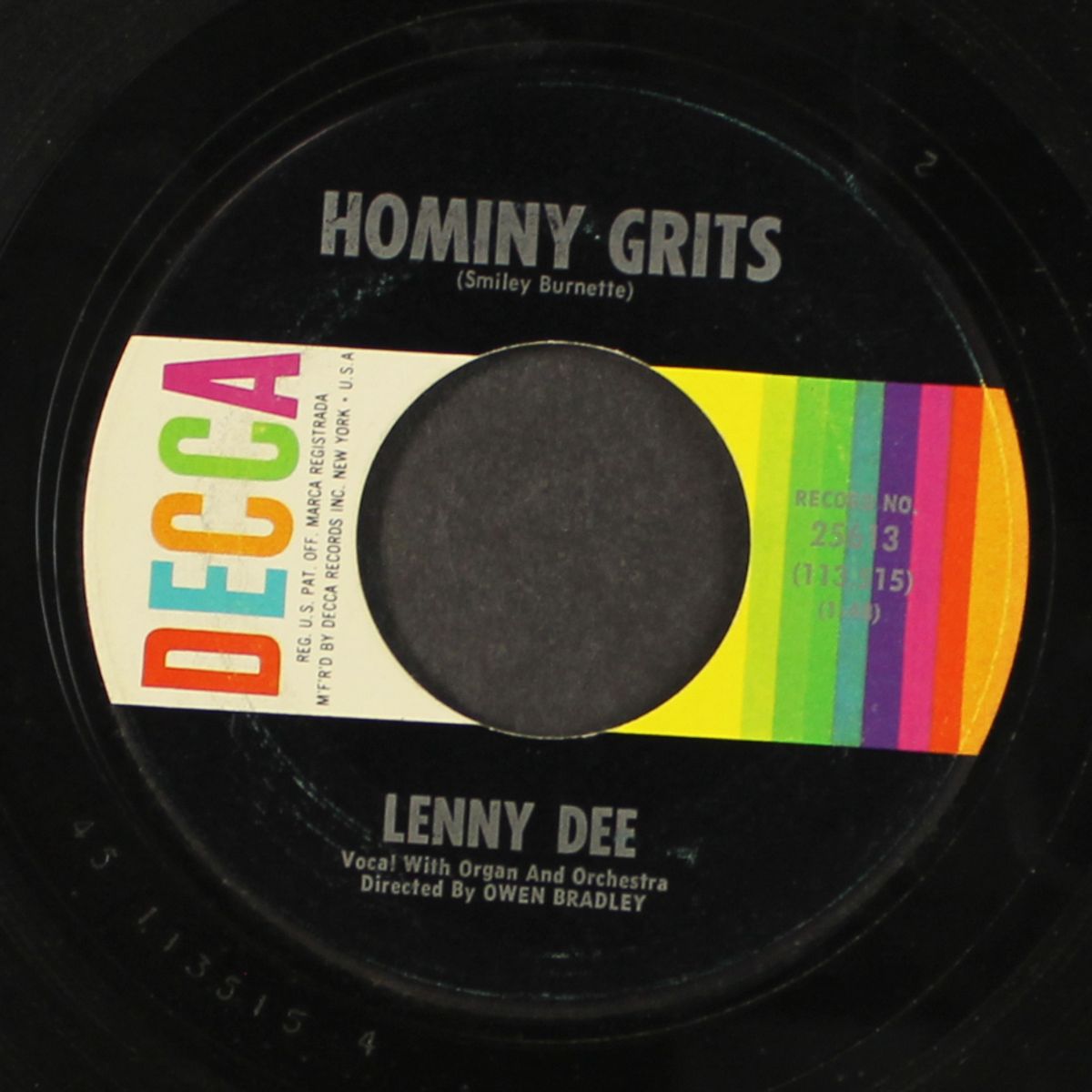 hominy grits by LENNY DEE