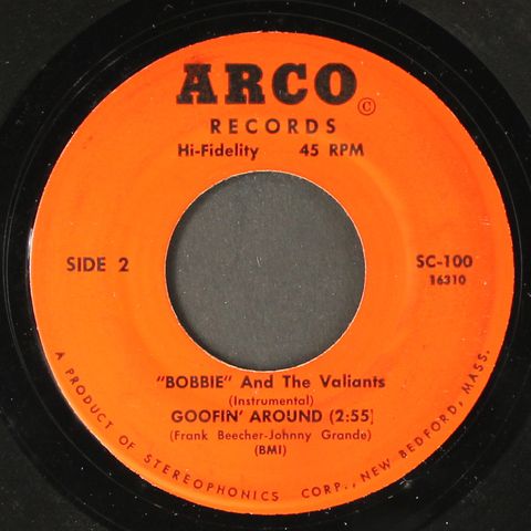 BOBBIE & VALIANTS