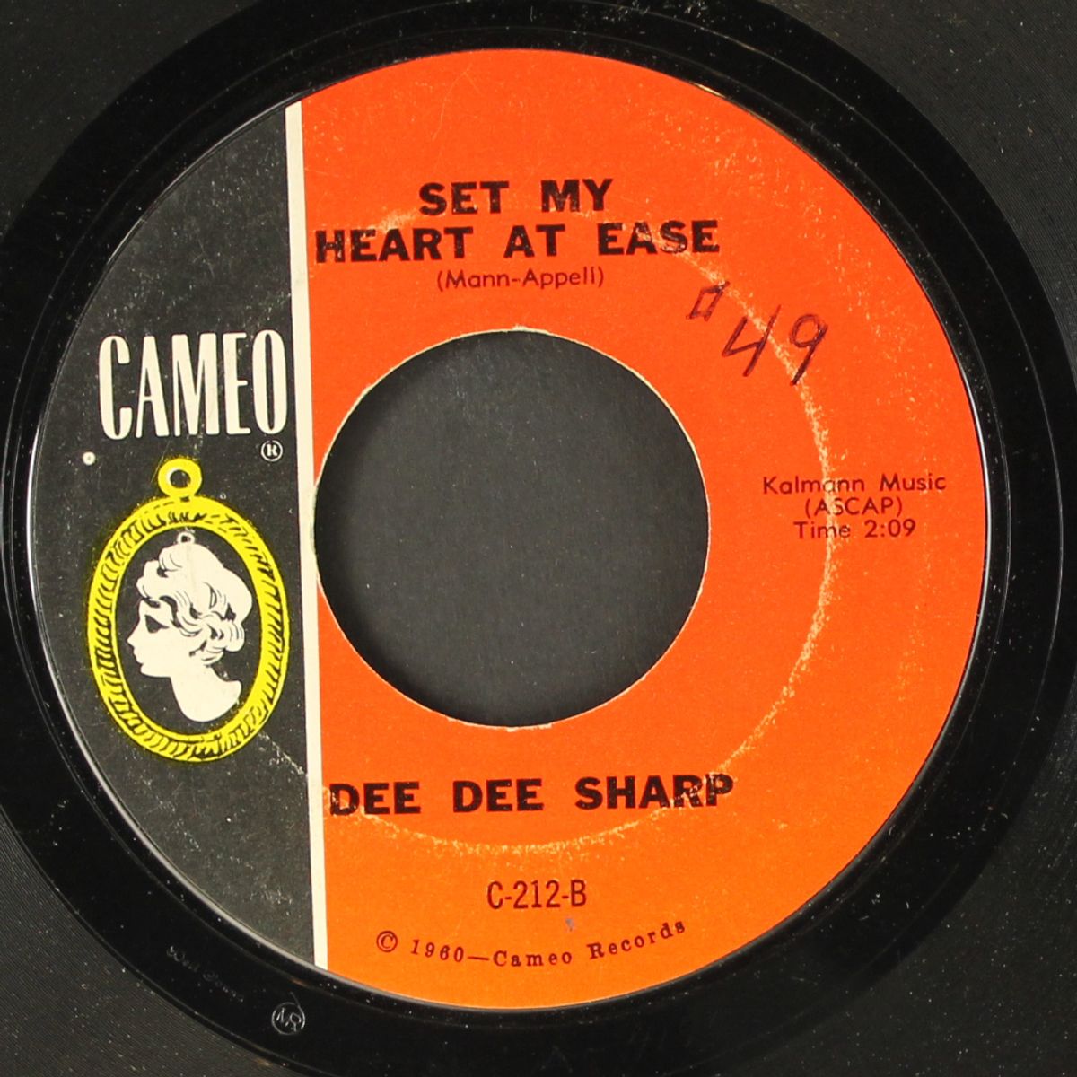 mashed potato time / set my heart at ease by DEE DEE SHARP