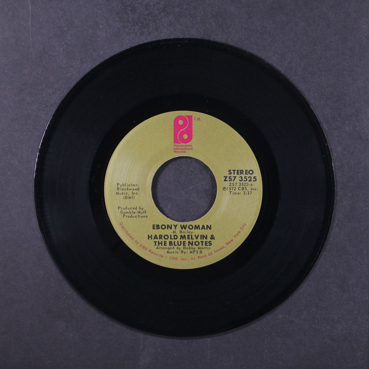 yesterday i had the blues by HAROLD MELVIN & BLUE NOTES