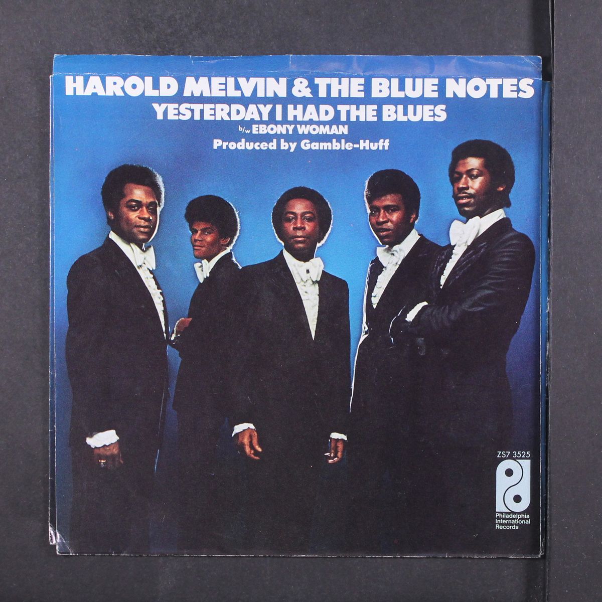 yesterday i had the blues by HAROLD MELVIN & BLUE NOTES