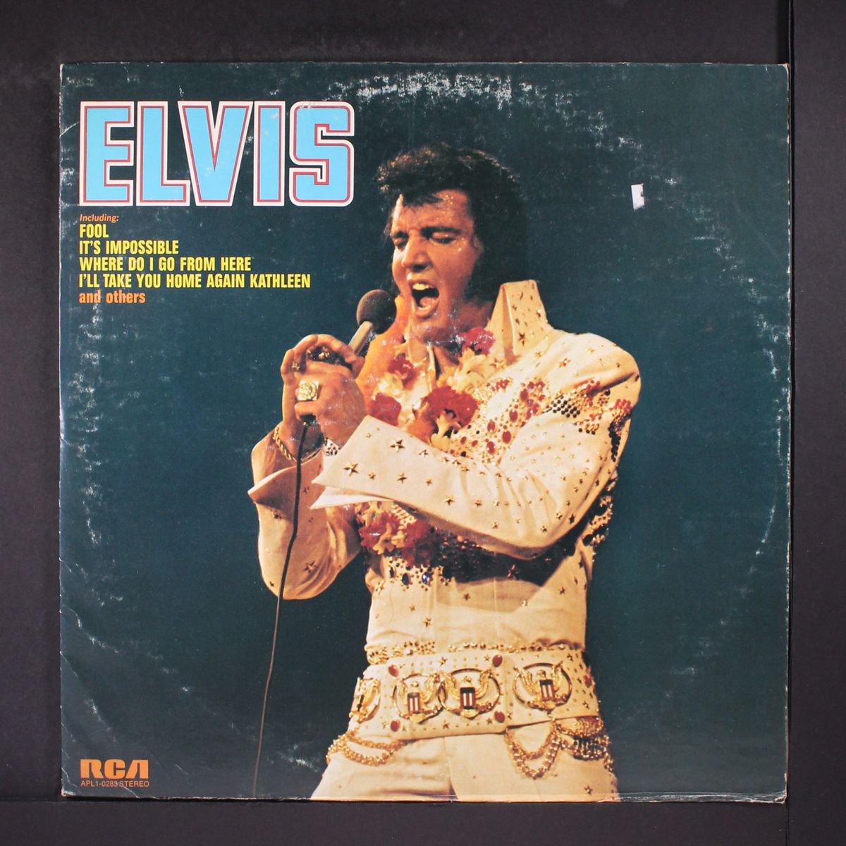 elvis by ELVIS PRESLEY