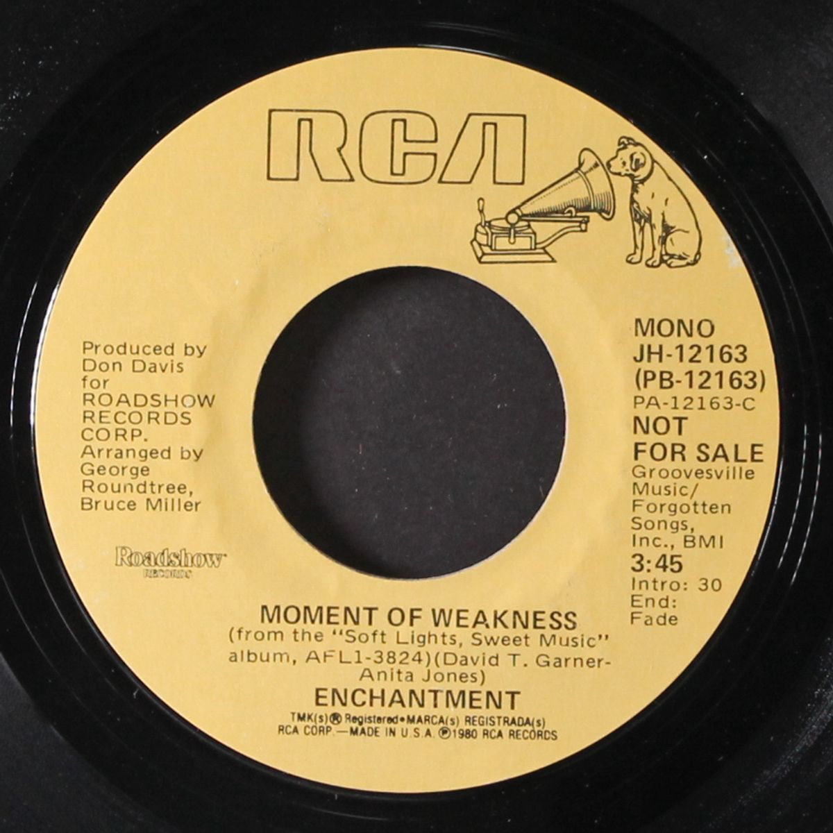 moment of weakness / mono by ENCHANTMENT