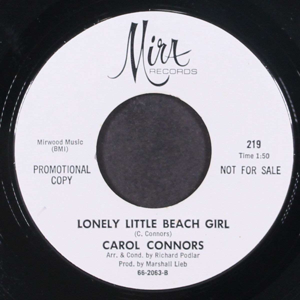 lonely little beach girl / my baby looks but he don't touch by CAROL CONNORS