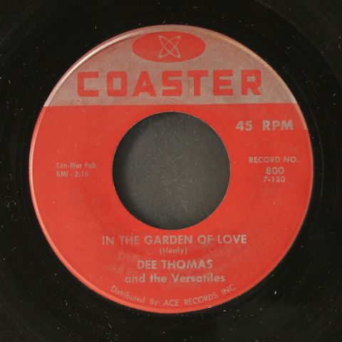 DEE THOMAS & VERSATILES