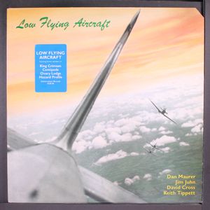 LOW FLYING AIRCRAFT
