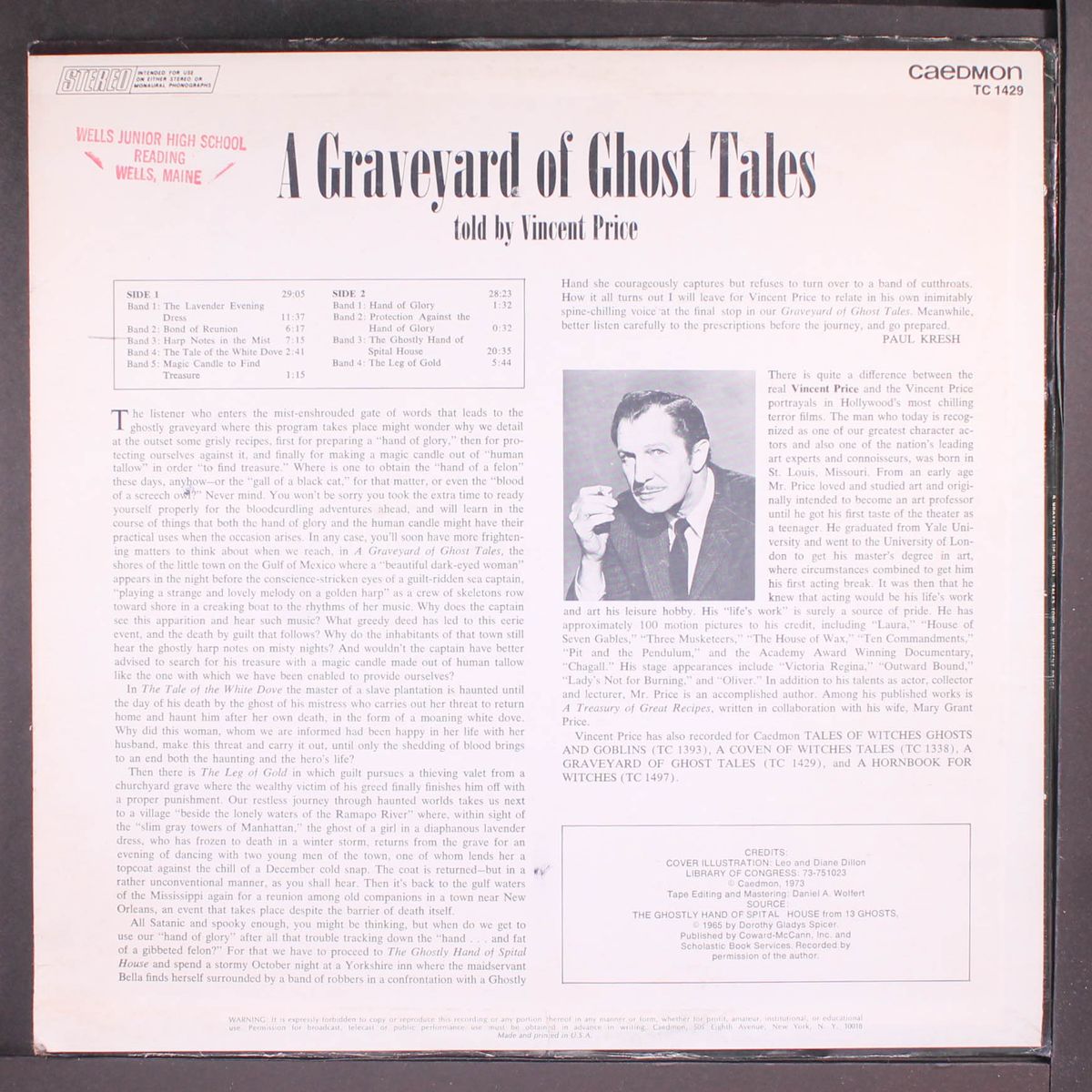 a graveyard of ghost tales by VINCENT PRICE
