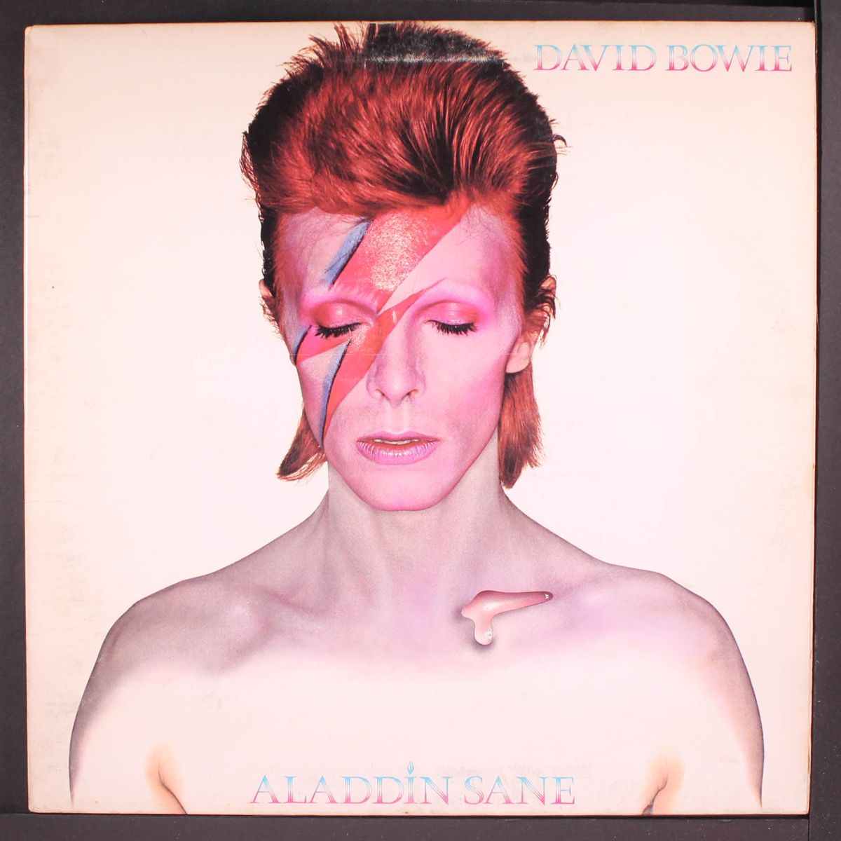 aladdin sane by DAVID BOWIE