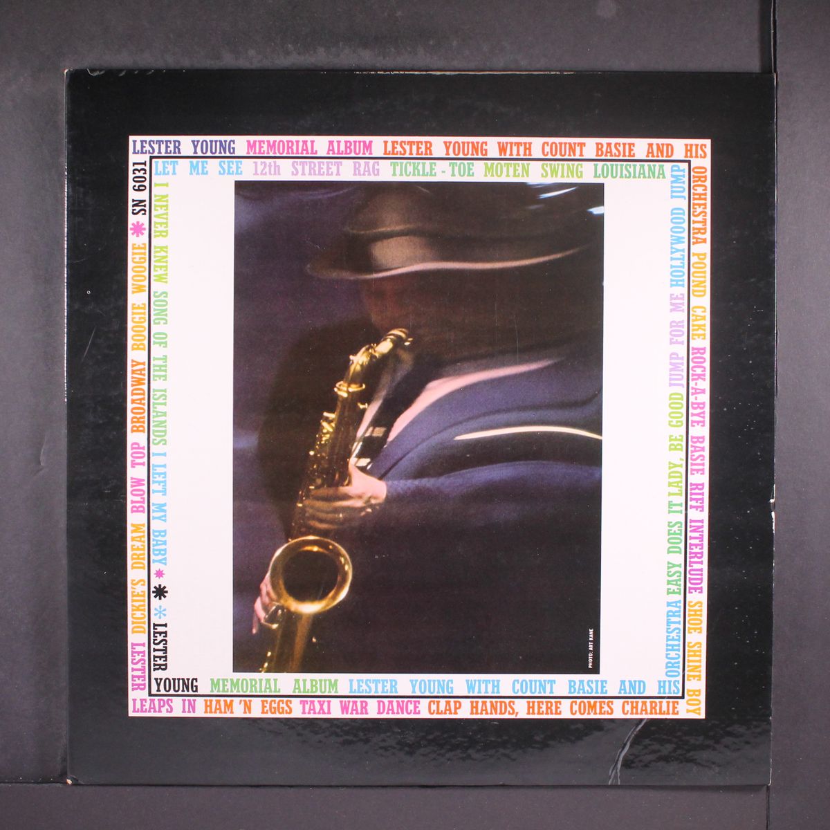 memorial album by LESTER YOUNG