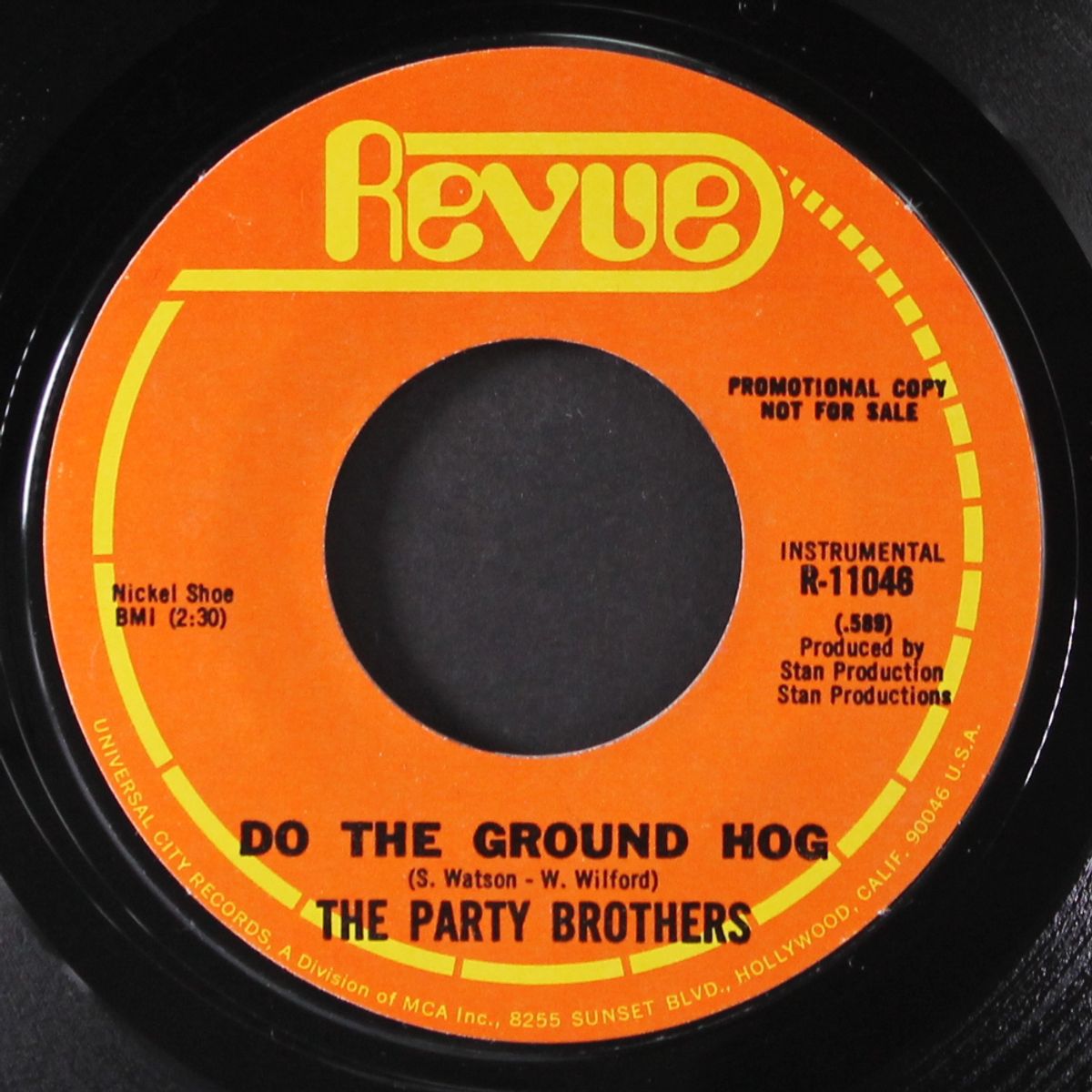 do the ground hog / nassau daddy by PARTY BROTHERS