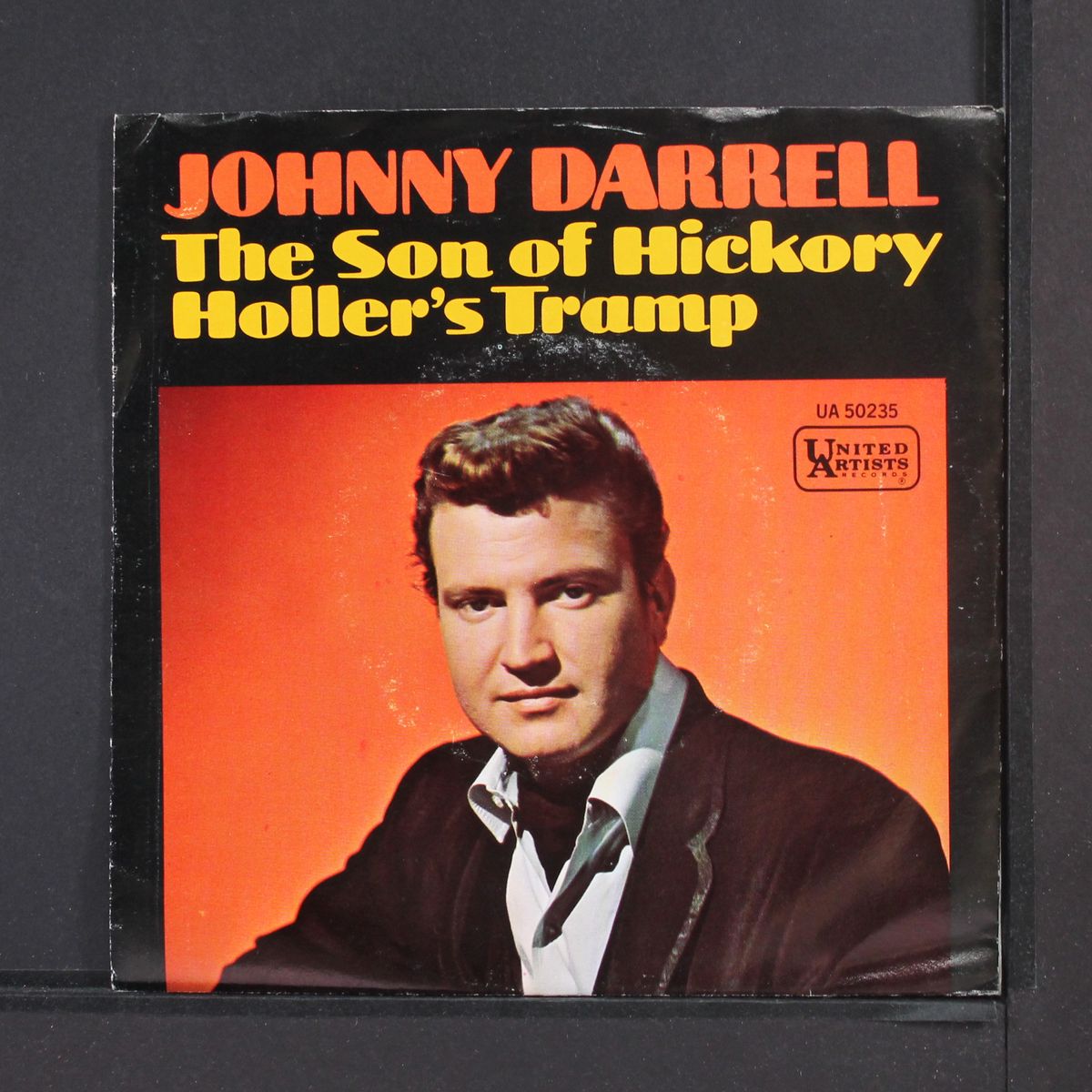 the son of hickory holler's tramp by JOHNNY DARRELL