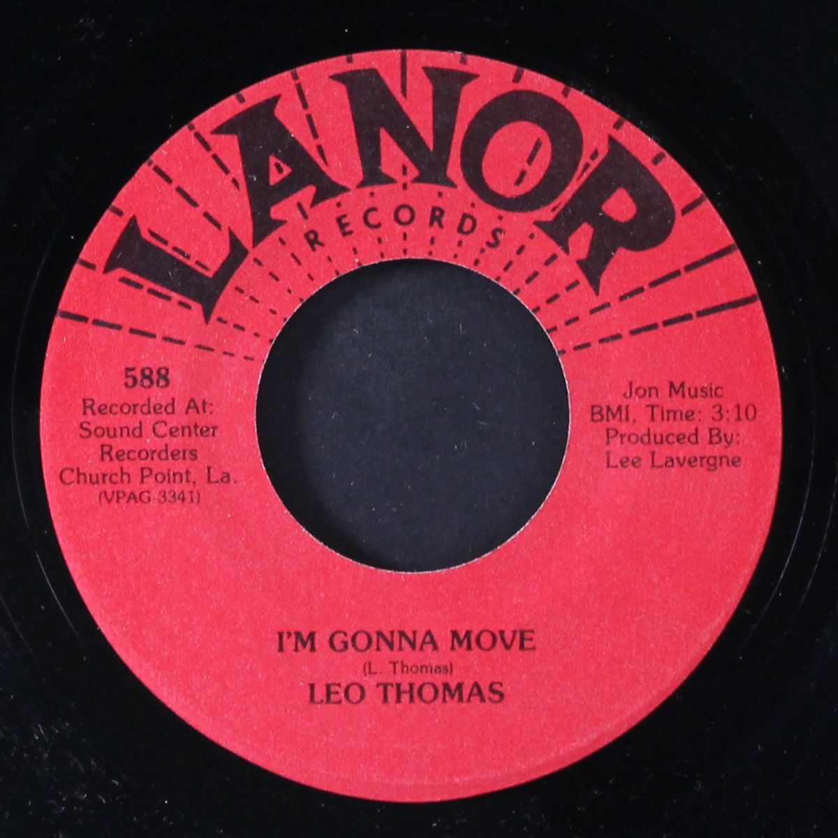 i'm gonna move / messing with toot toot by LEO THOMAS