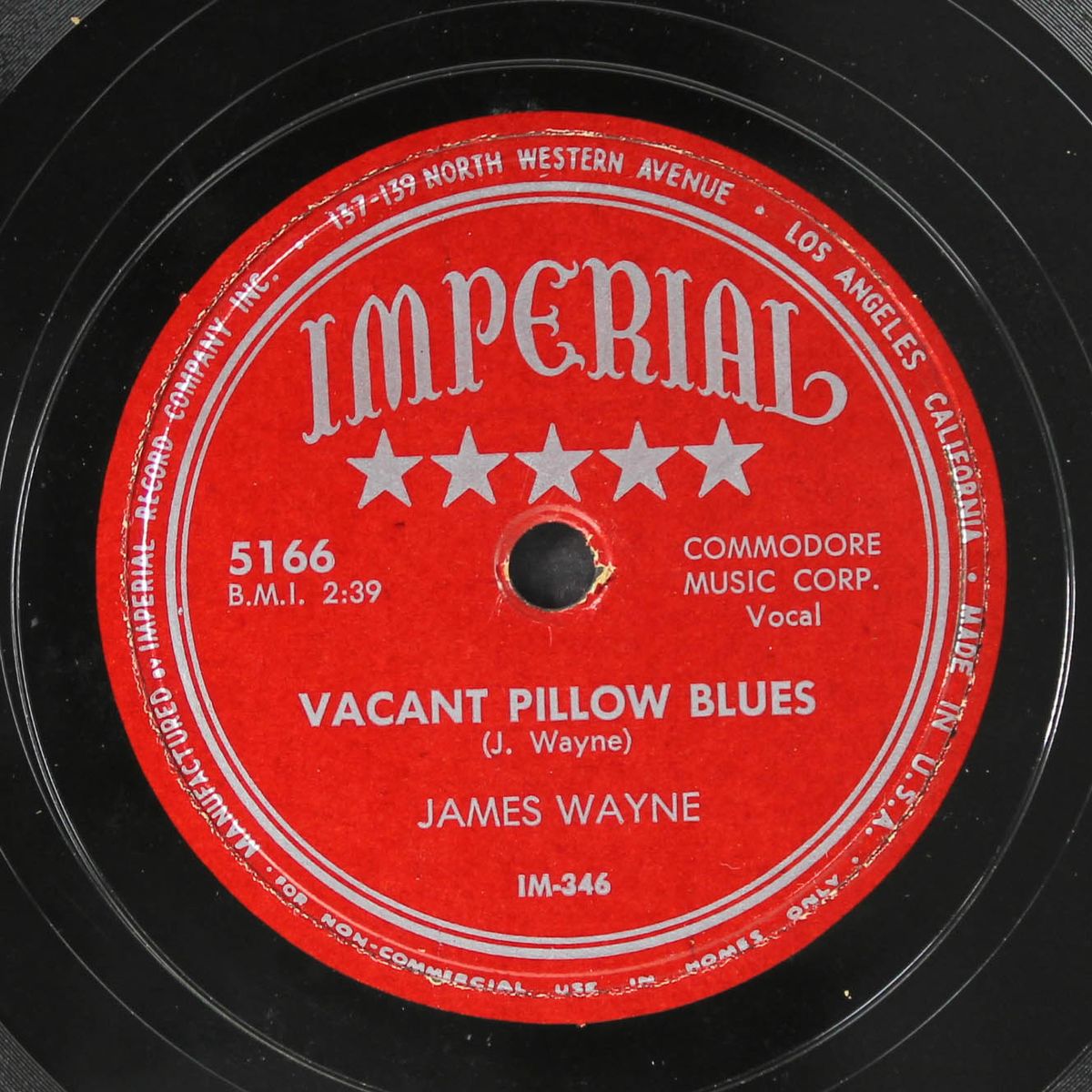 vacant pillow bluesa / ageable woman by JAMES WAYNE