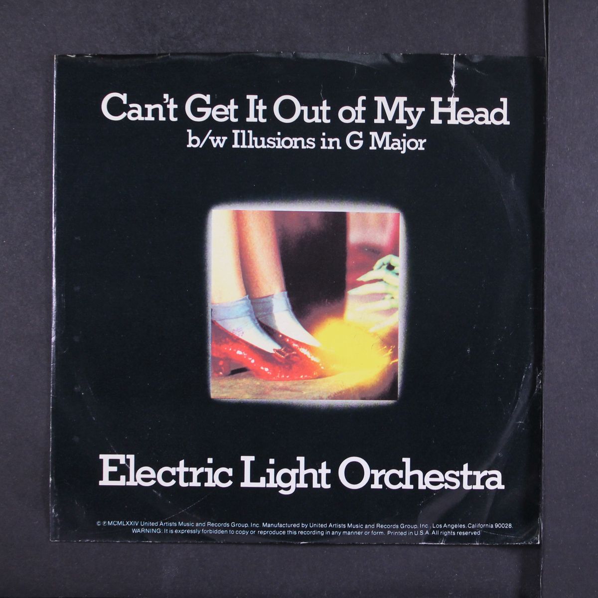 can't get it out of my head / illusions in g major by ELECTRIC LIGHT ORCHESTRA