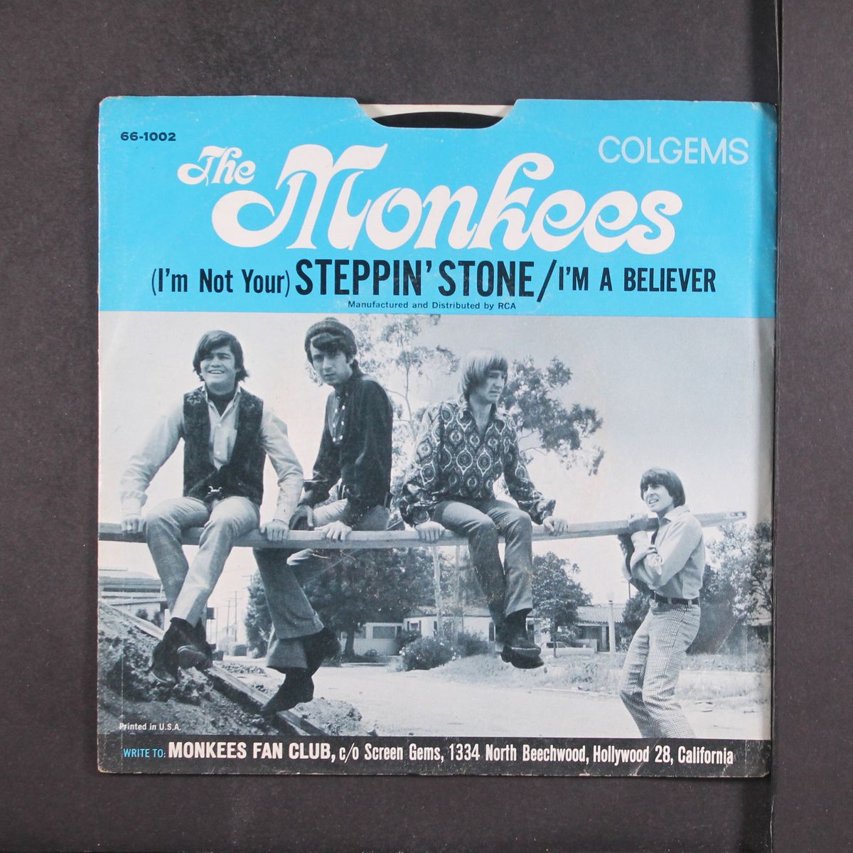 i'm a believer / steppin' stone by MONKEES