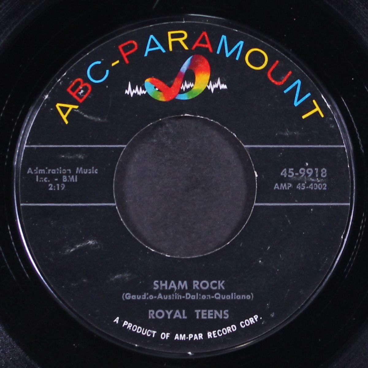 sham rock / big name button by ROYAL TEENS