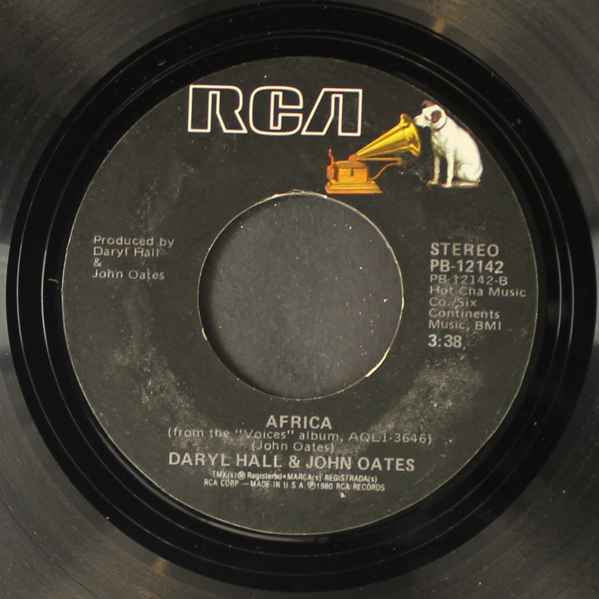 kiss on my list / africa by DARYL HALL & JOHN OATES