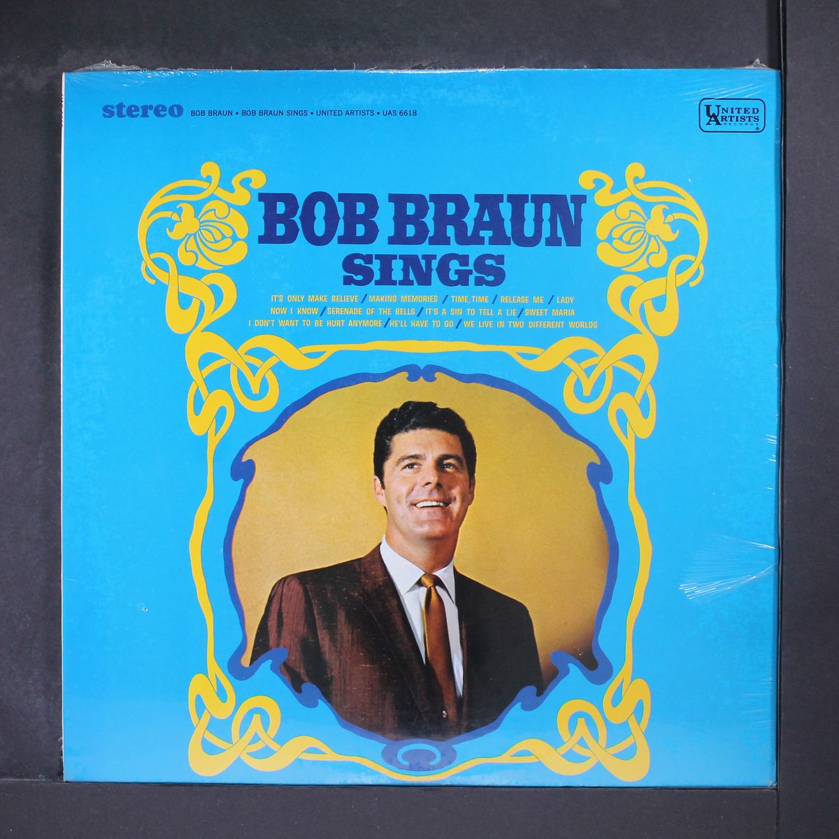 sings by BOB BRAUN