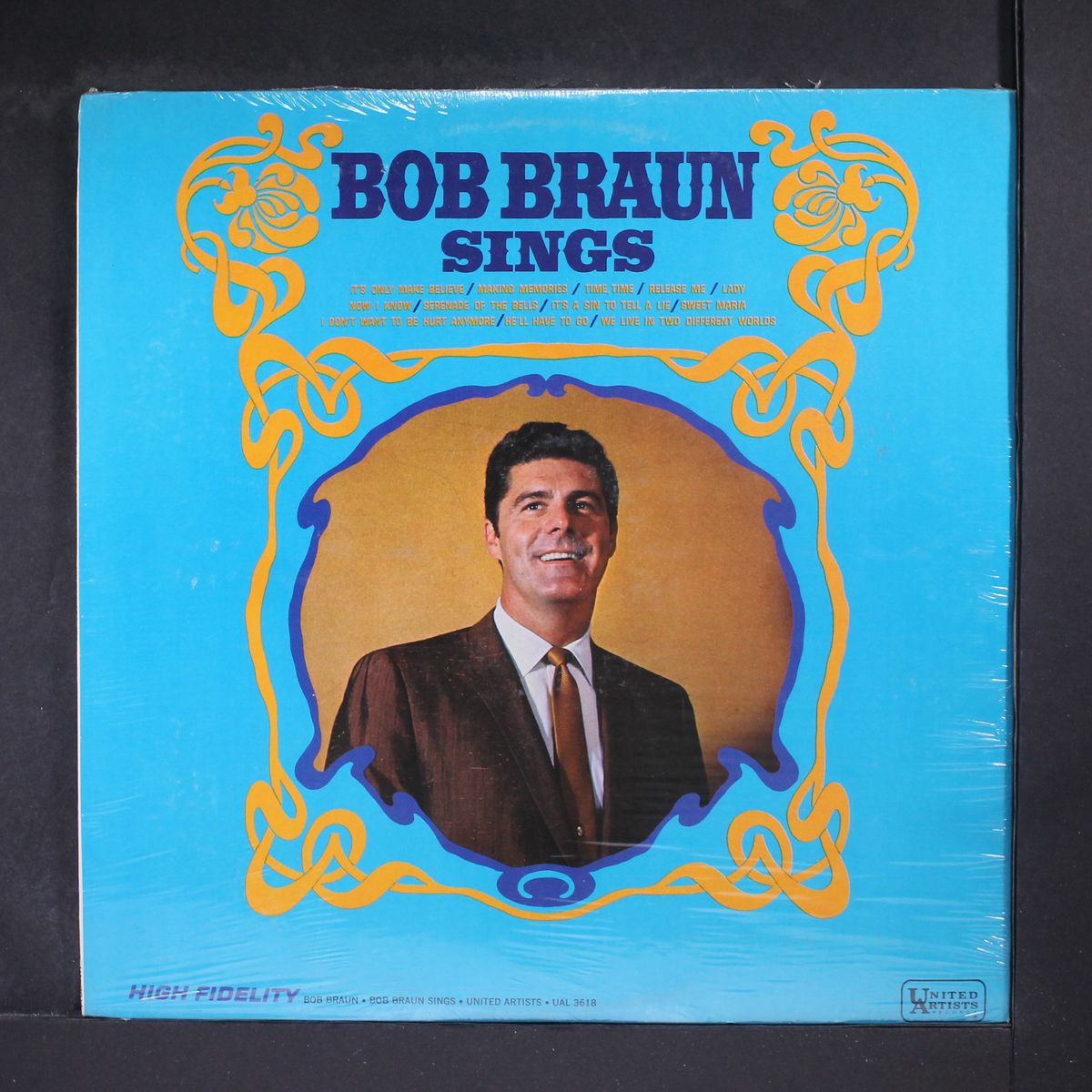 sings by BOB BRAUN