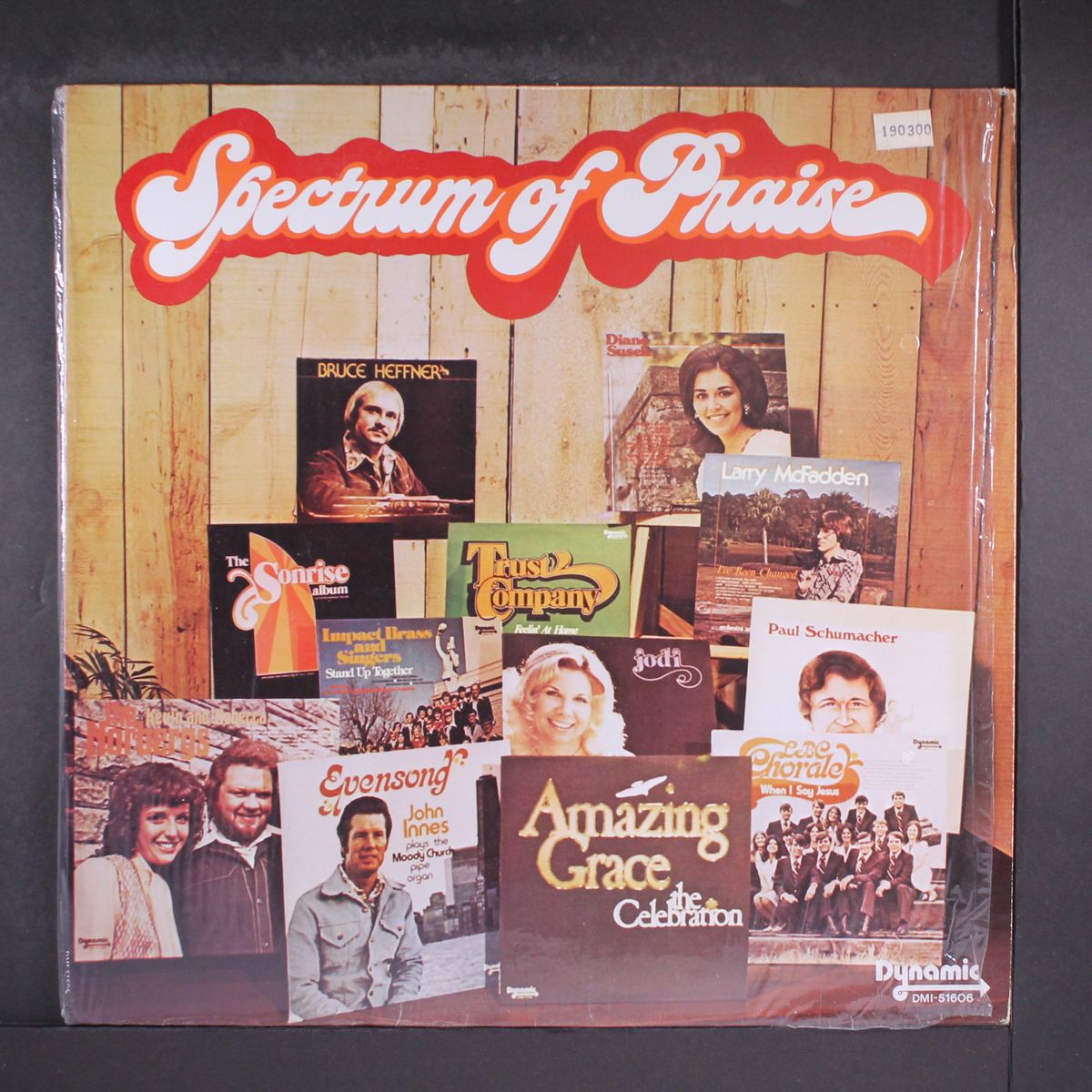 spectrum of praise by VARIOUS