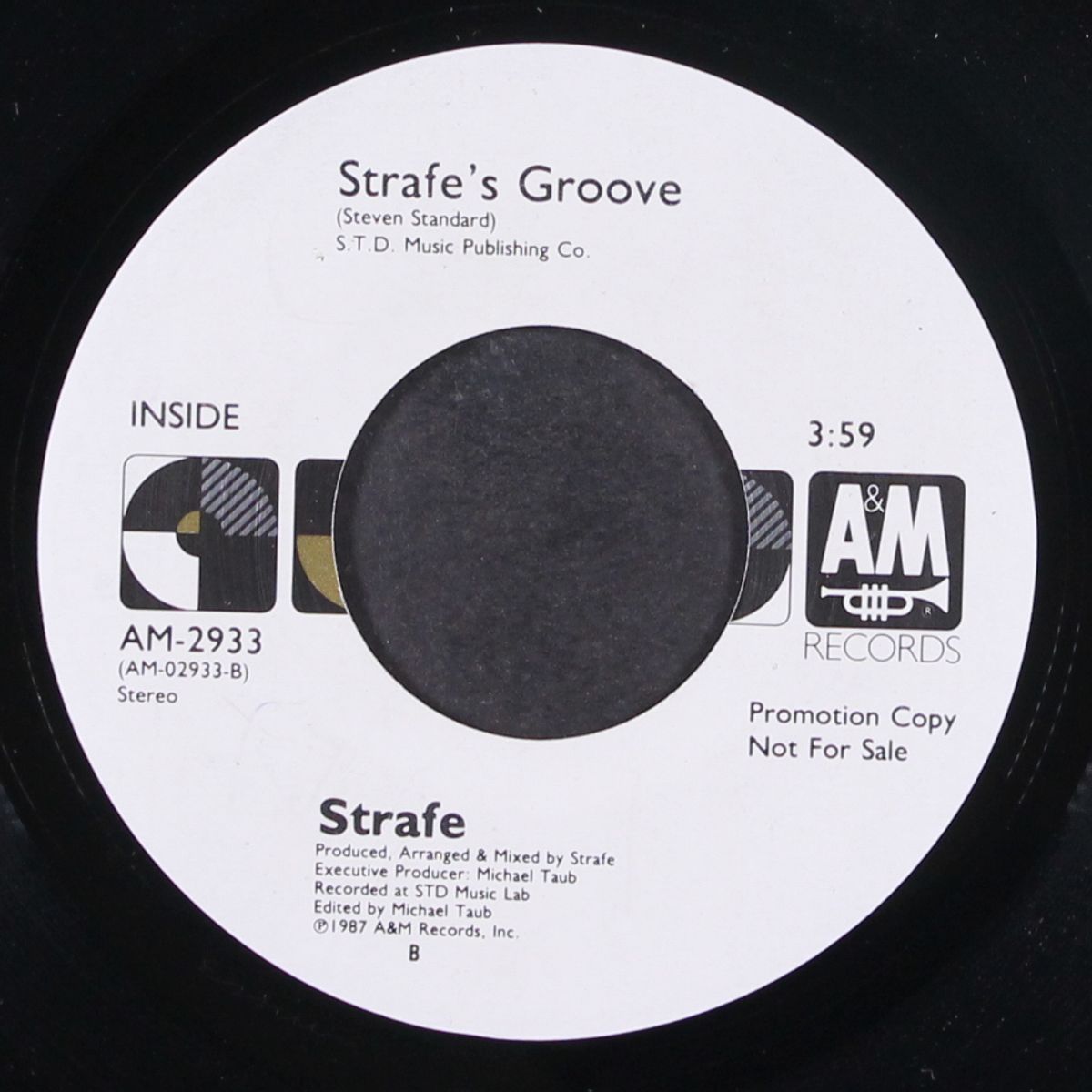 outlaw / strafe's groove by STRAFE