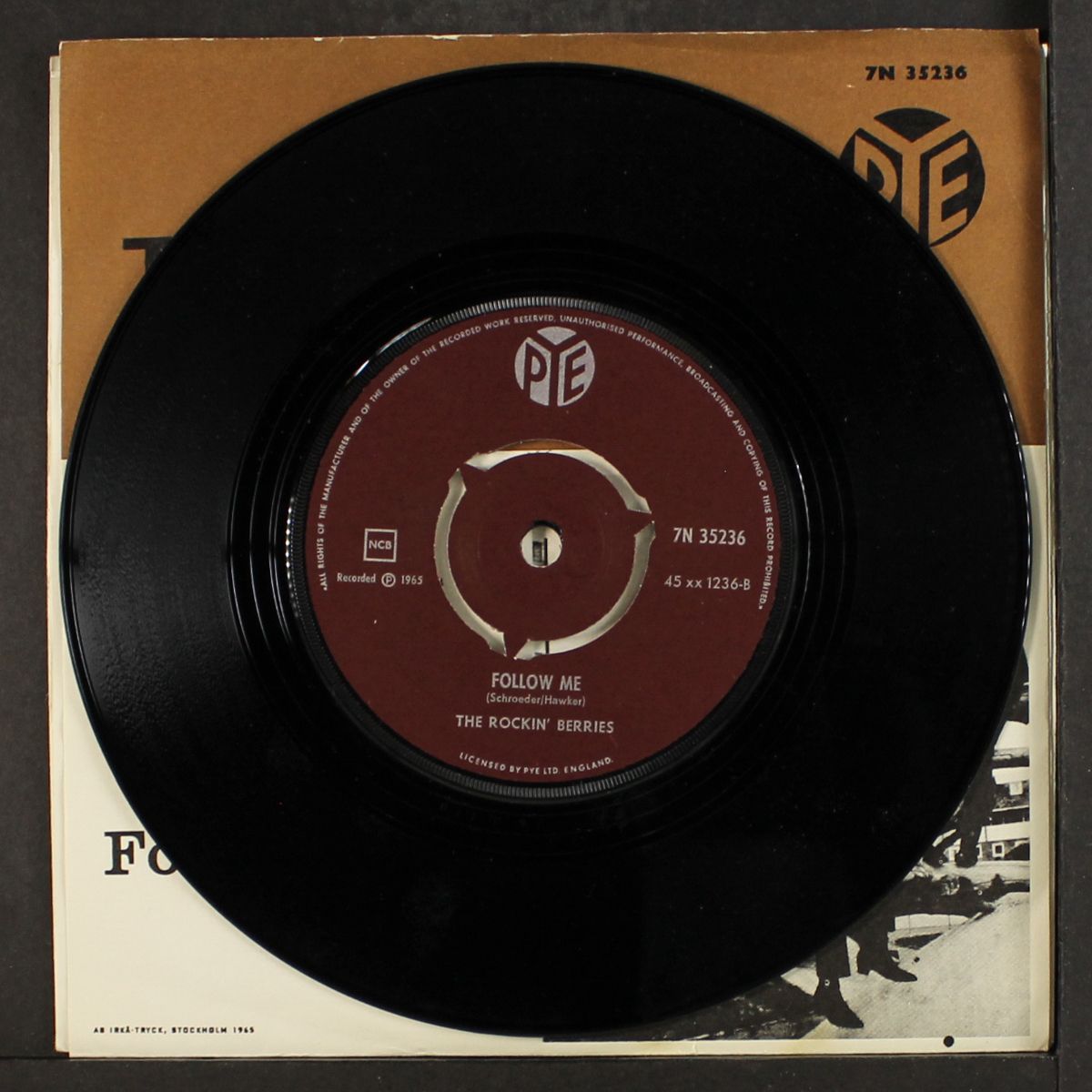 poor man's son / follow me by ROCKIN' BERRIES