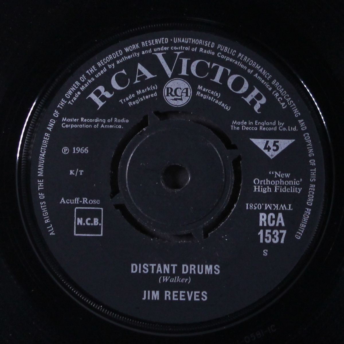 distant drums / old tige by JIM REEVES