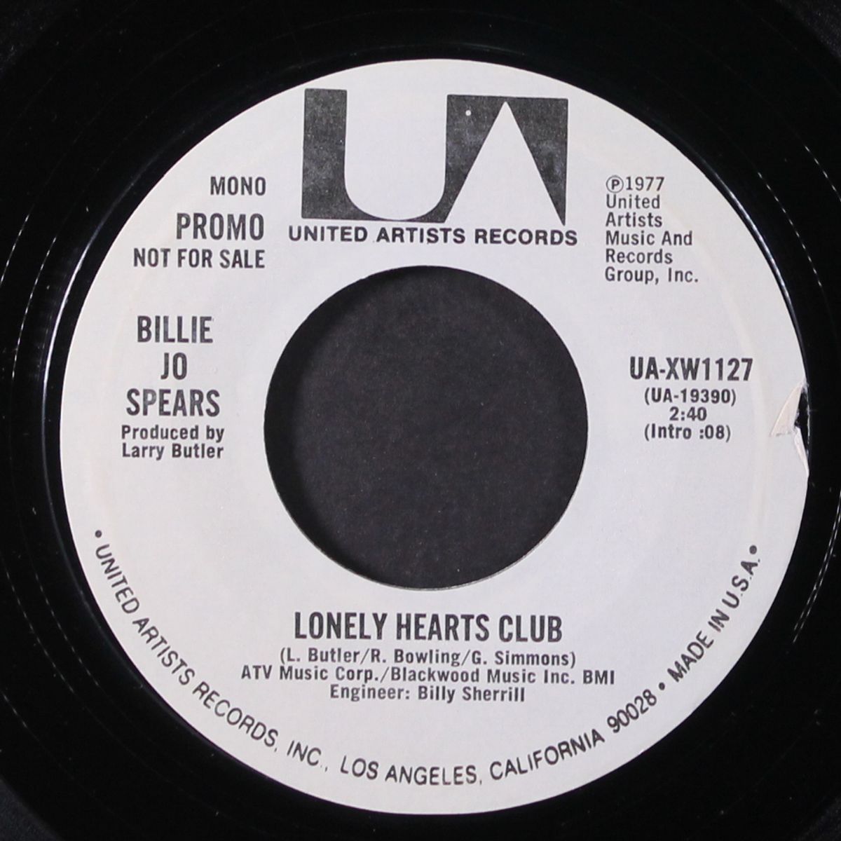lonely hearts club / mono by BILLIE JO SPEARS