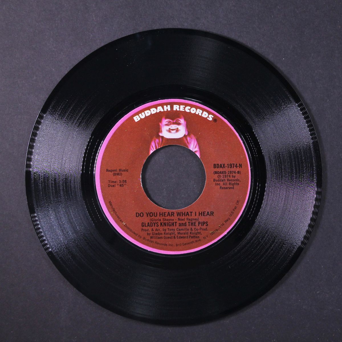 silent night / do you hear what i hear by GLADYS KNIGHT & PIPS