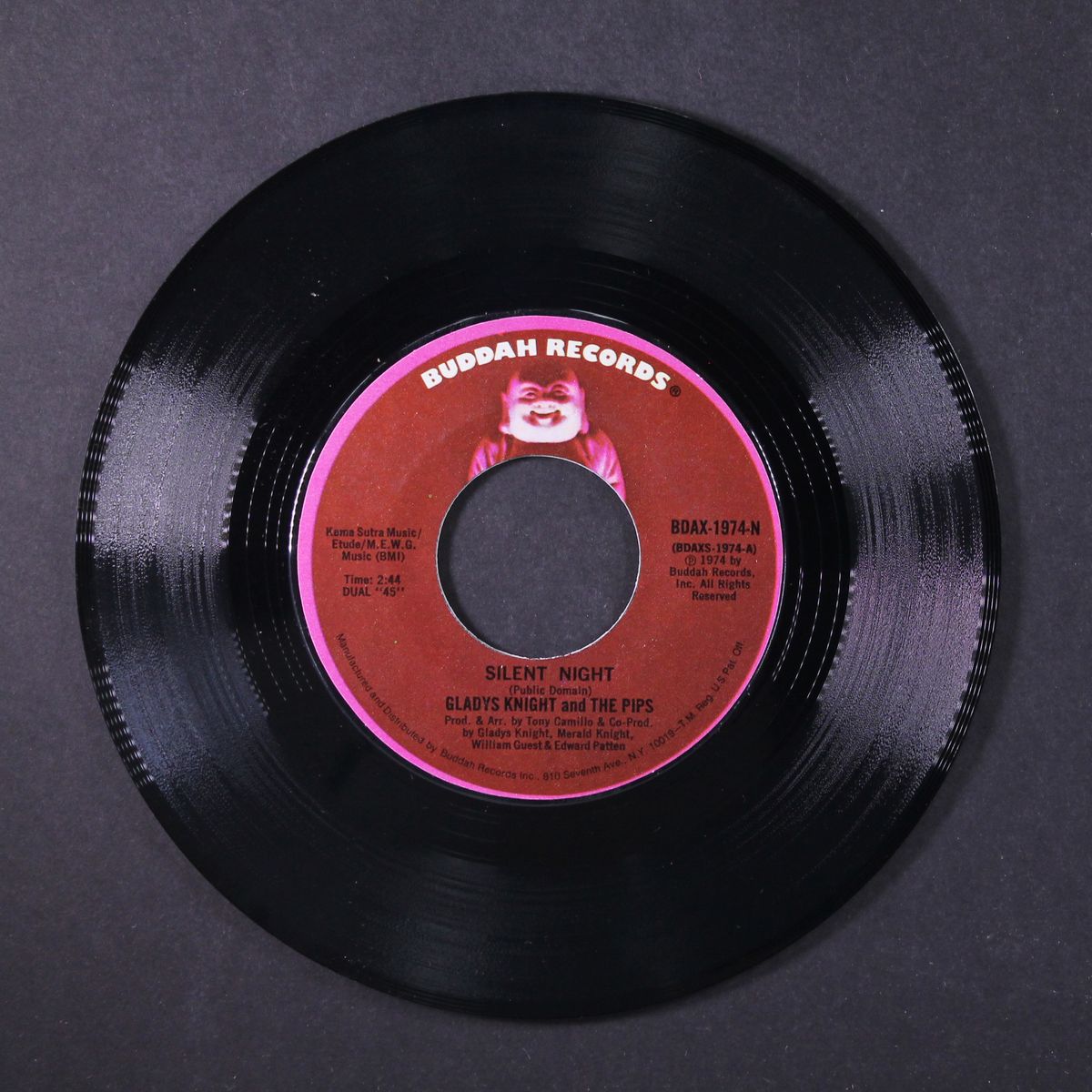 silent night / do you hear what i hear by GLADYS KNIGHT & PIPS