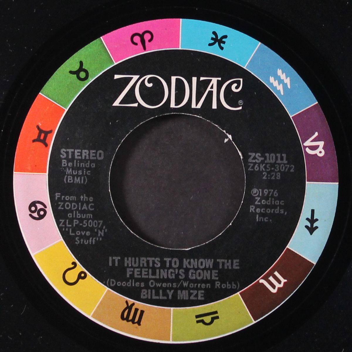 living her life in a song / it hurts to know the feeling's gone by BILLY MIZE