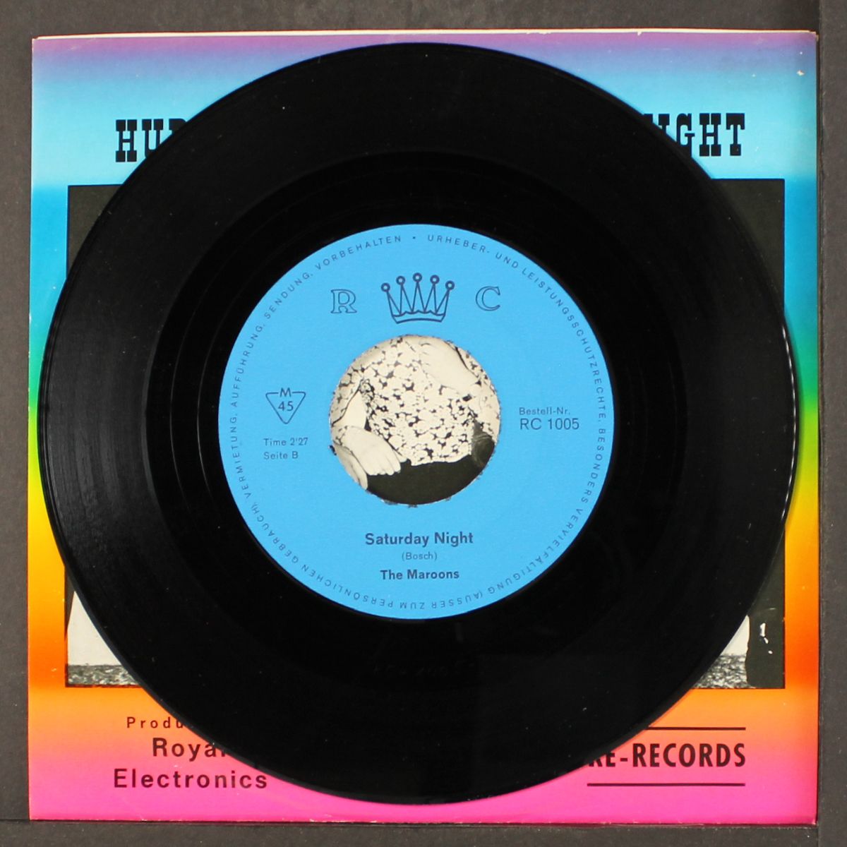 hurry girl / saturday night by MAROONS