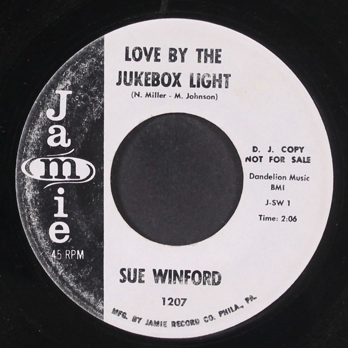 love by the jukebox light / a boy i can love by SUE WINFORD