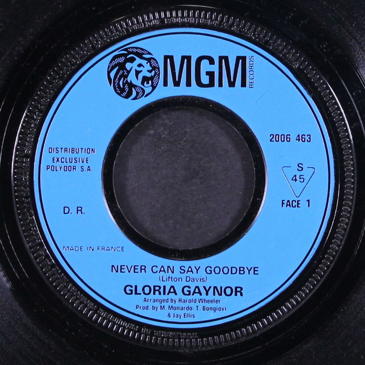 never can say goodbye / we just can't make it by GLORIA GAYNOR