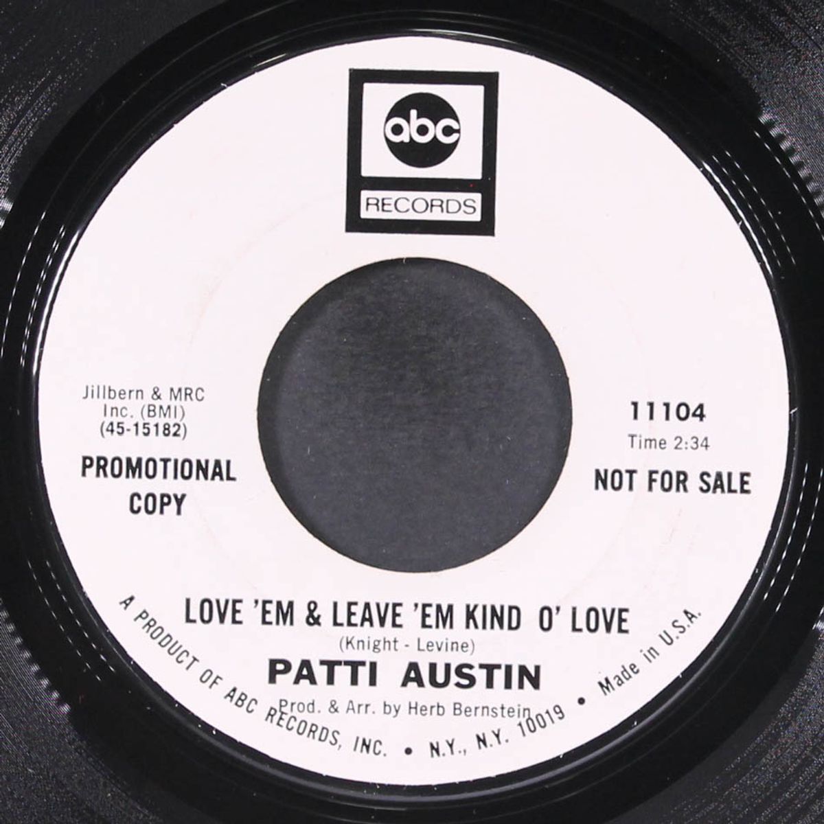 music to my heart / love 'em and leave 'em kind of love by PATTI AUSTIN