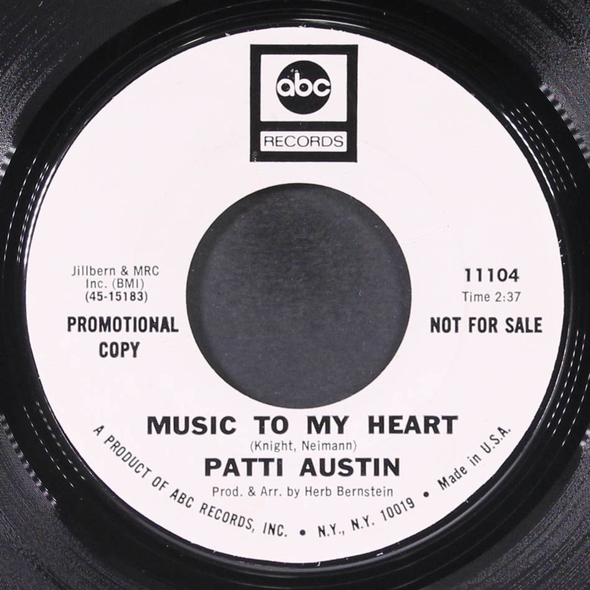 music to my heart / love 'em and leave 'em kind of love by PATTI AUSTIN