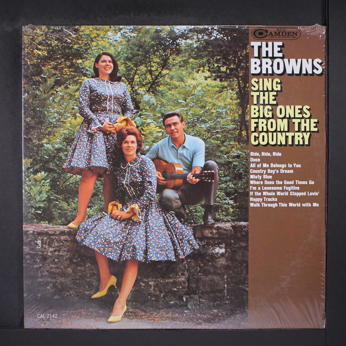 sing the big ones from the country by BROWNS
