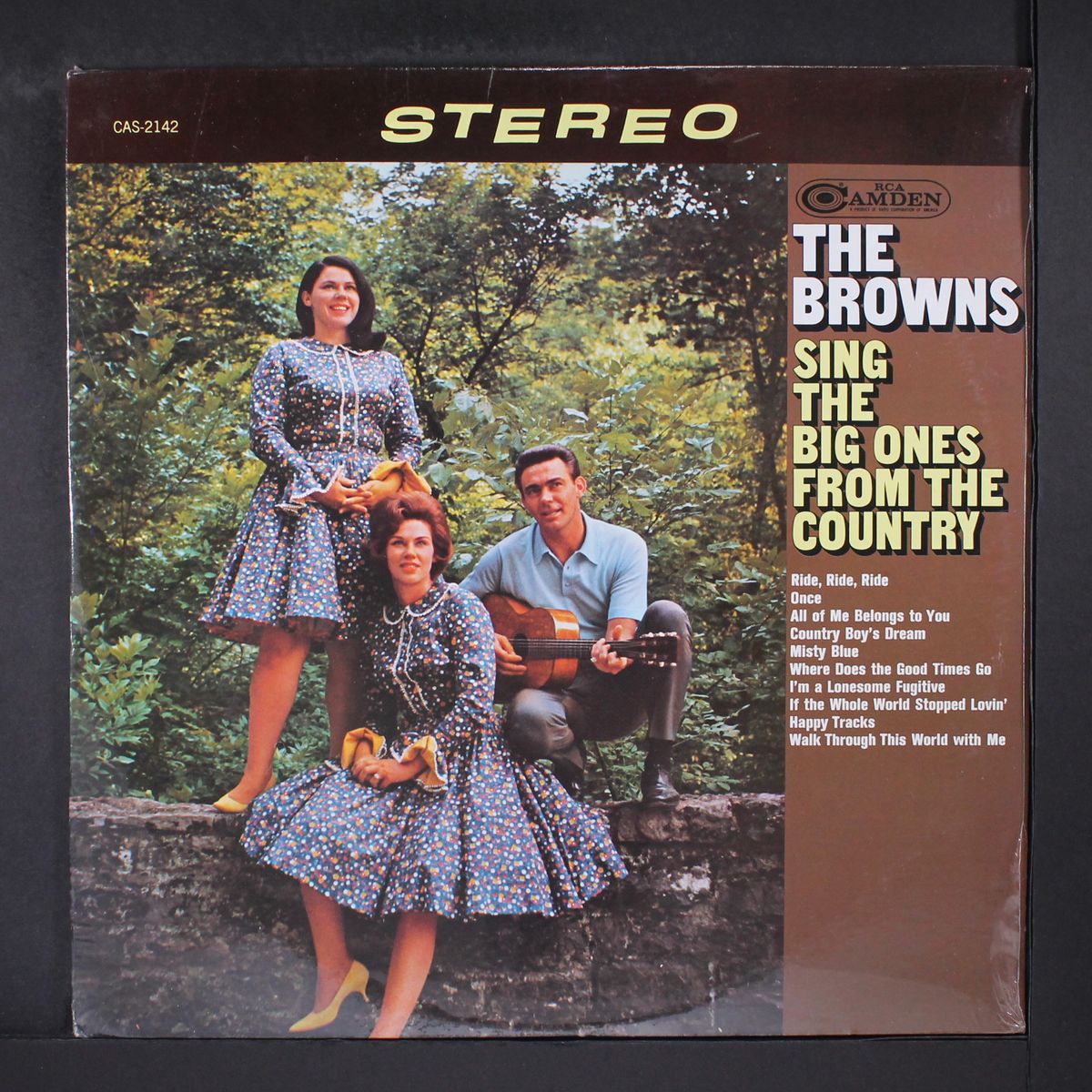 sing the big ones from the country by BROWNS