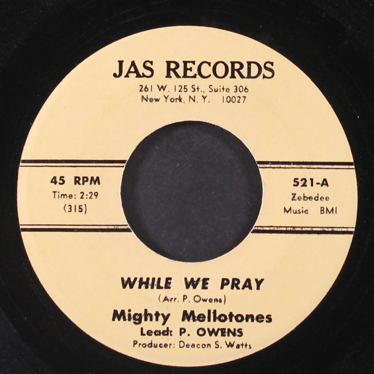 couldn't hear nobody pray / while we pray by MIGHTY MELLOTONES