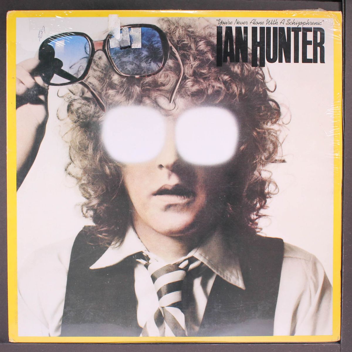 you're never alone with a schizophrenic by IAN HUNTER