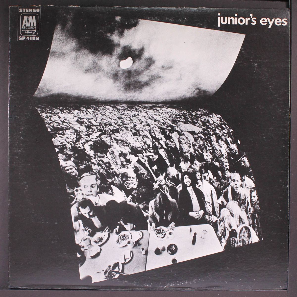 junior's eyes by JUNIOR'S EYES