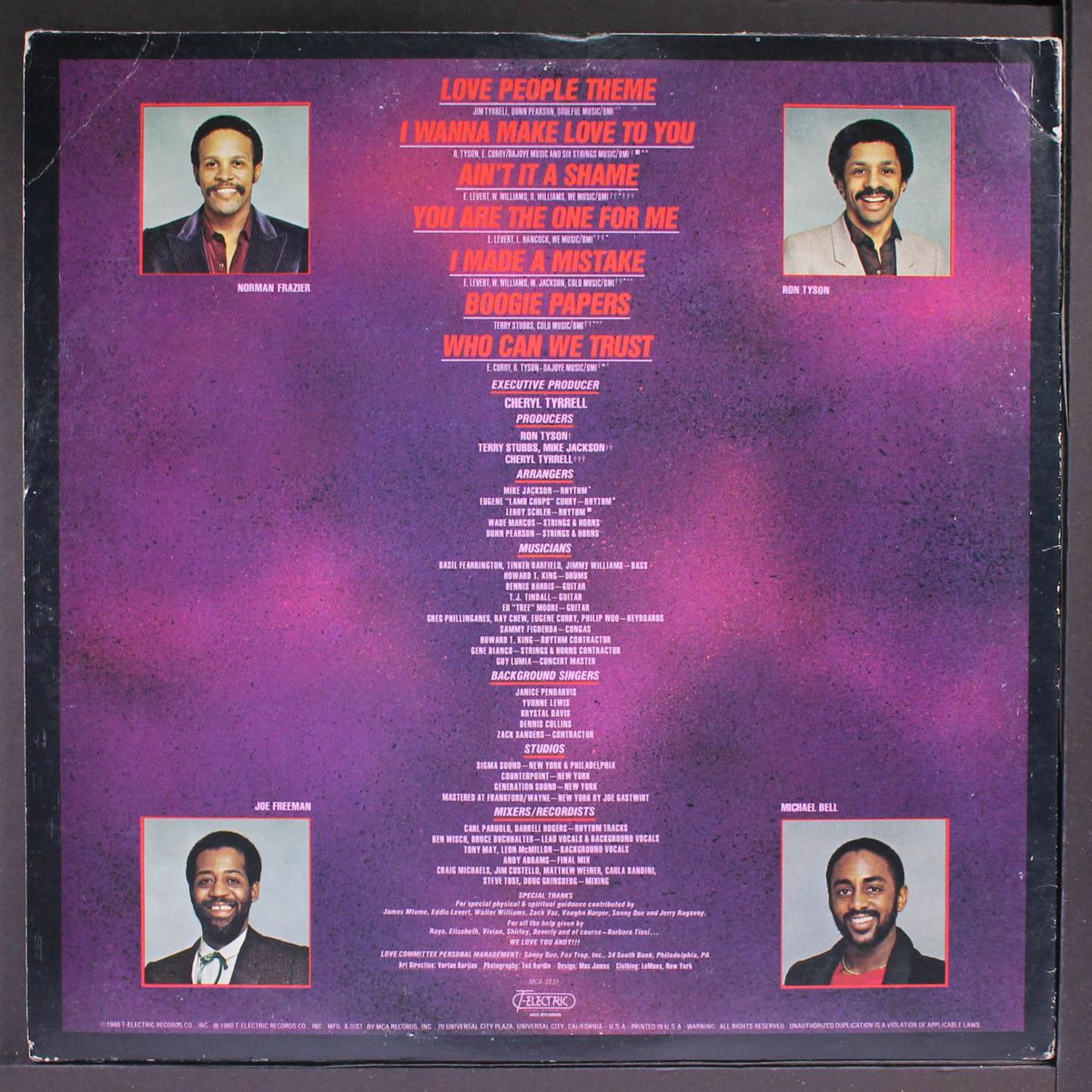 love committee by LOVE COMMITTEE