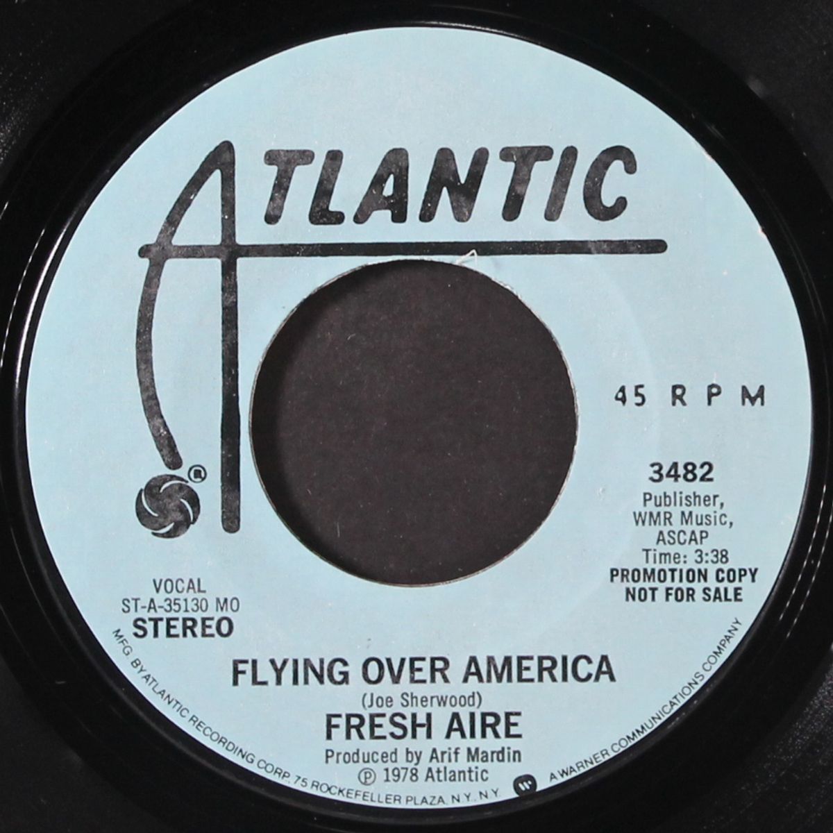 flying over america / mono by FRESH AIRE