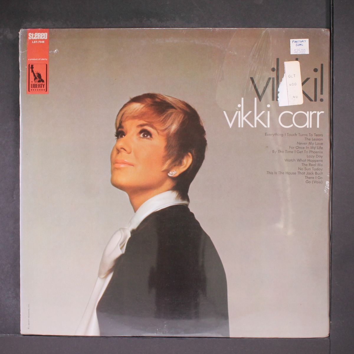 vikki! by VIKKI CARR