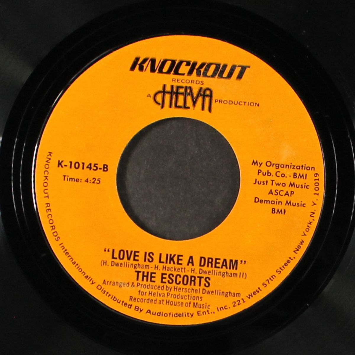 make me over / love is like a dream by ESCORTS